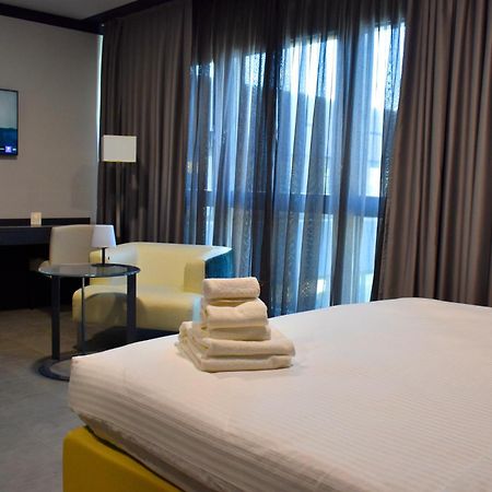 Tibet Hotel Am Airport Duesseldorf-Ratingen Eksteriør billede