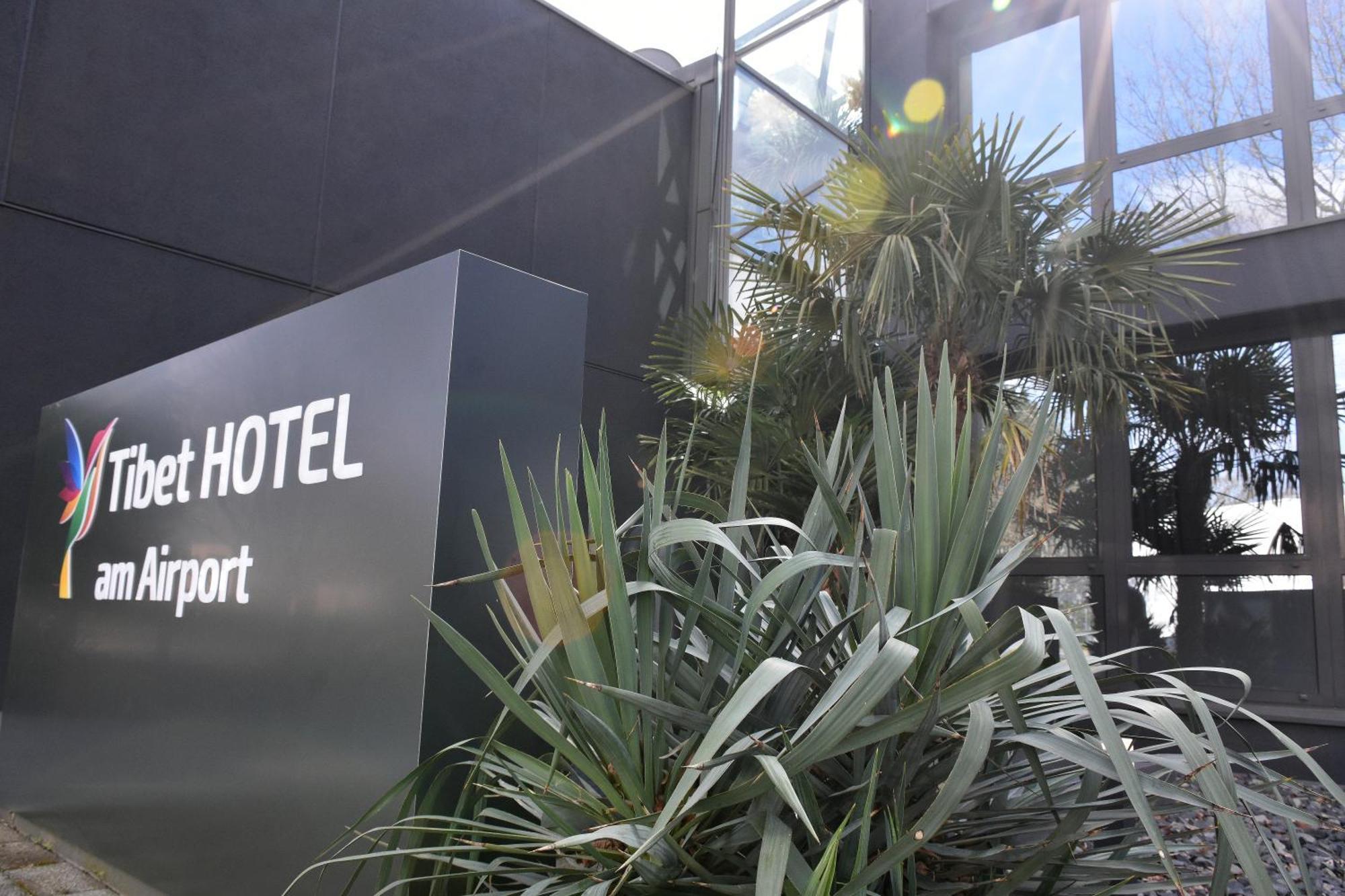 Tibet Hotel Am Airport Duesseldorf-Ratingen Eksteriør billede